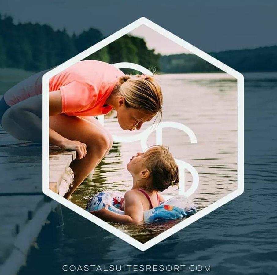 Coastal Suites Resort Beulah Bagian luar foto